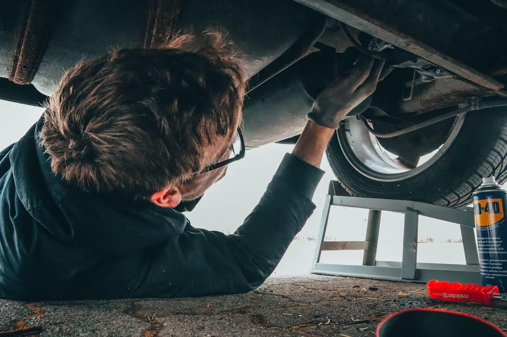 Vehicle servicing